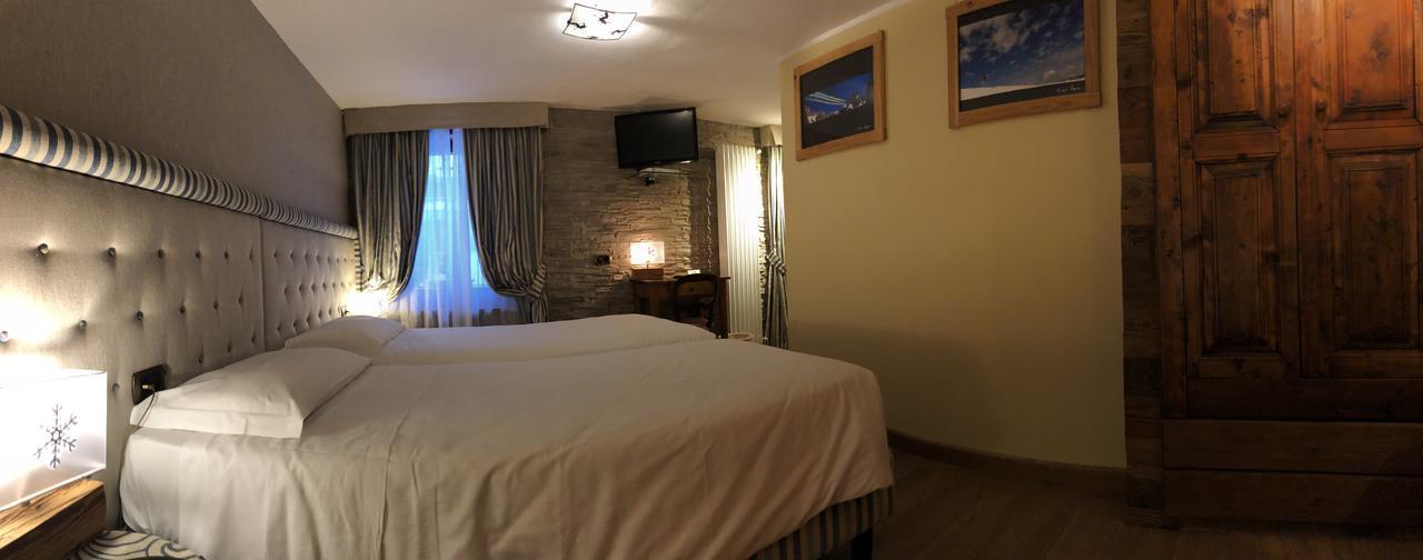 Hotel Edelweiss 3 Stelle Superior Breuil-Cervinia Kültér fotó